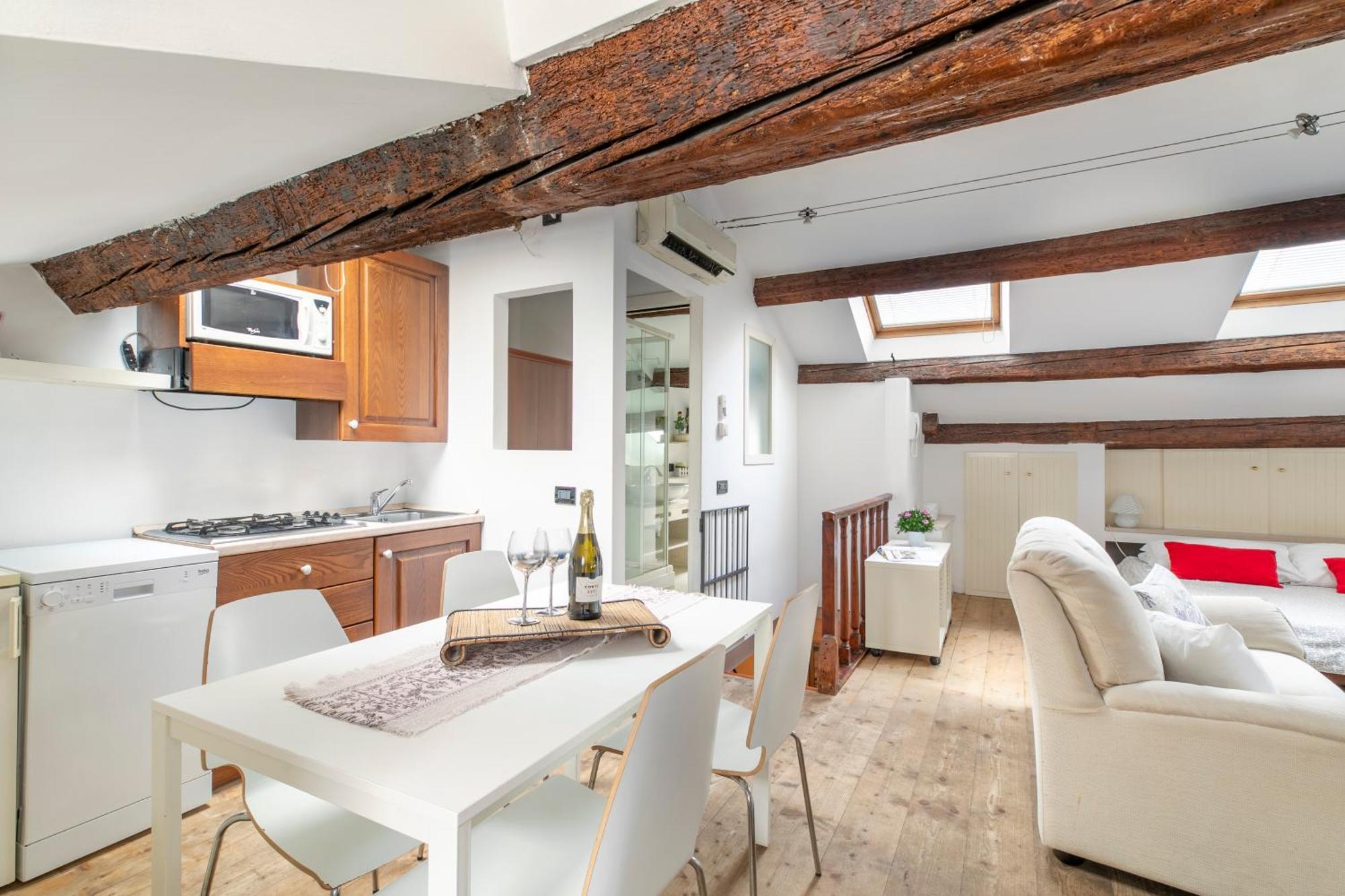 Nice Lovely Attic For 4 Person With Wifi - A/C Venice Exterior photo