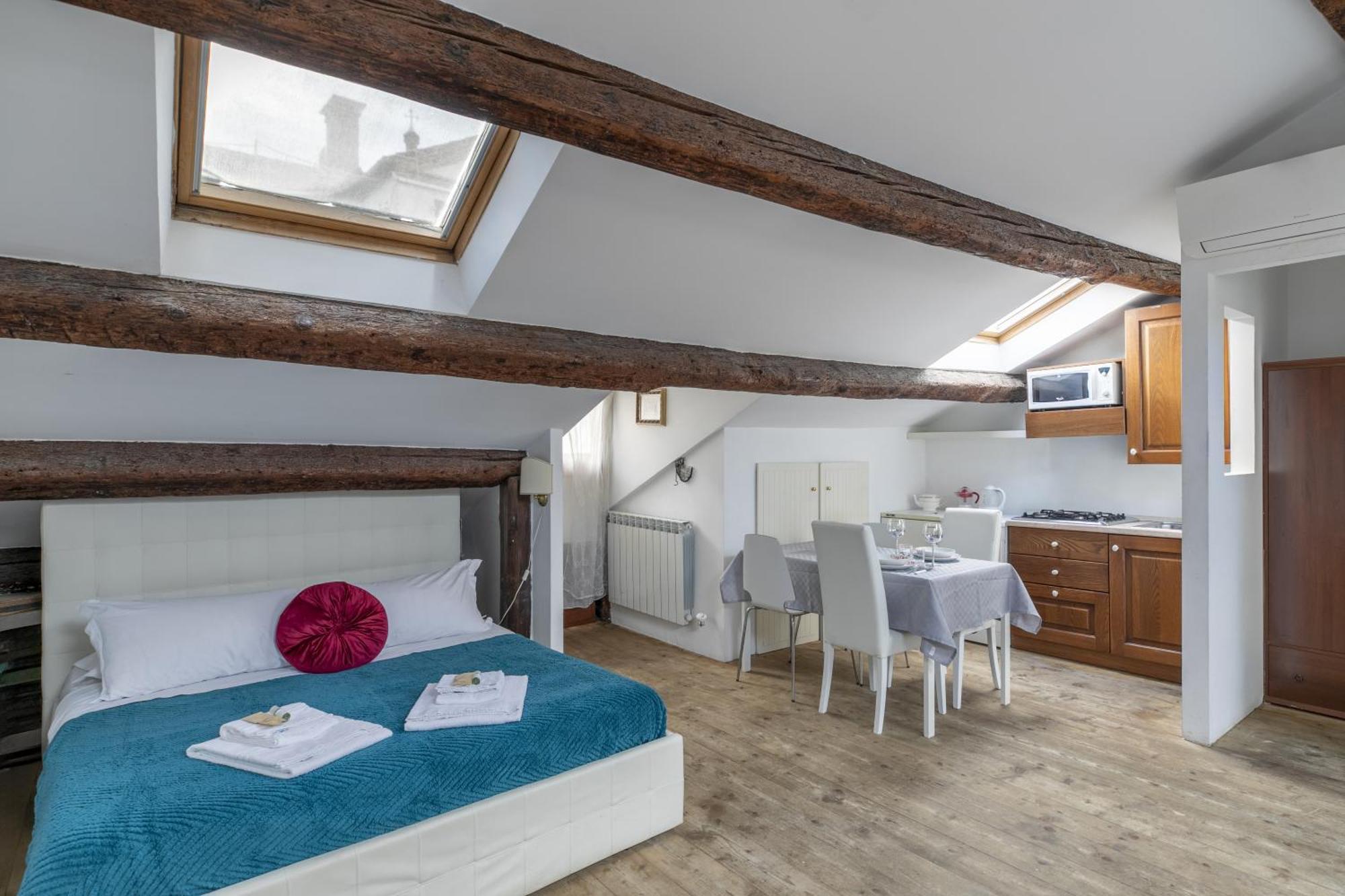 Nice Lovely Attic For 4 Person With Wifi - A/C Venice Exterior photo